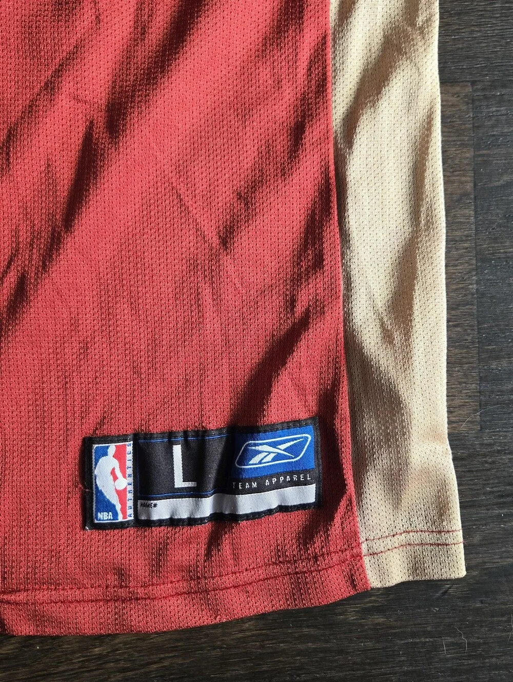 Vintage LeBron James #23 Cleveland Cavaliers Rookie Year Reebok Men Large Jersey